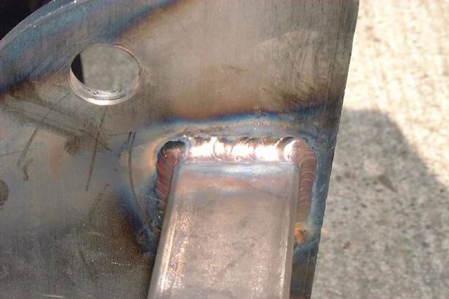 Driver mount weld closeup2